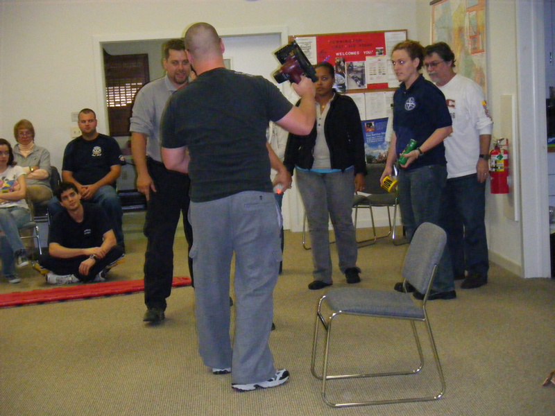 2008_fall_emt_class/images_large/2008_0503julytosept20080187.jpg