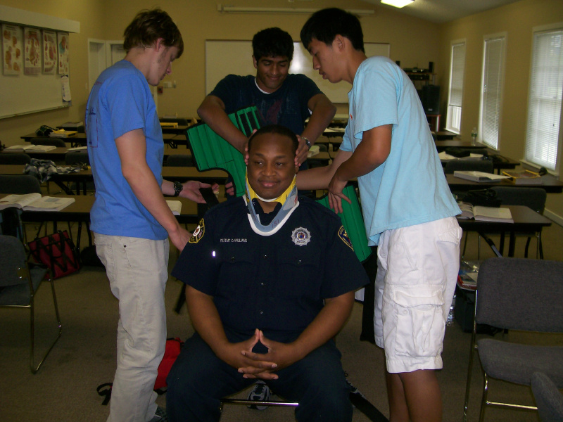 2009_7_emtclass/images_large/100_1363.jpg