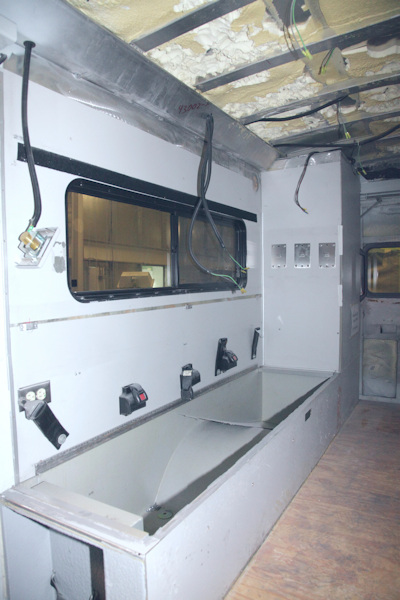 picture missing, see caption