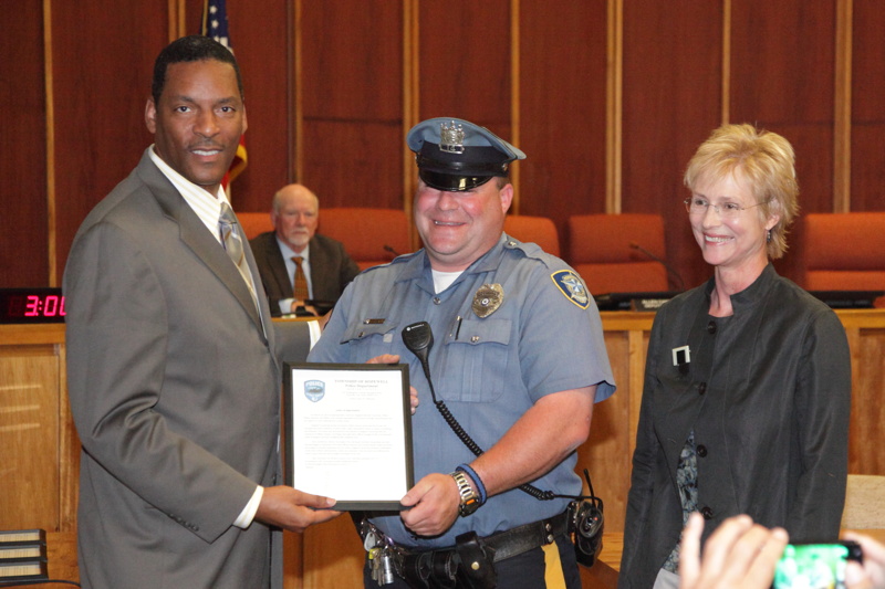 2014-05-12_ems_week/images_large/2014-05-12_ems_week_06.jpg