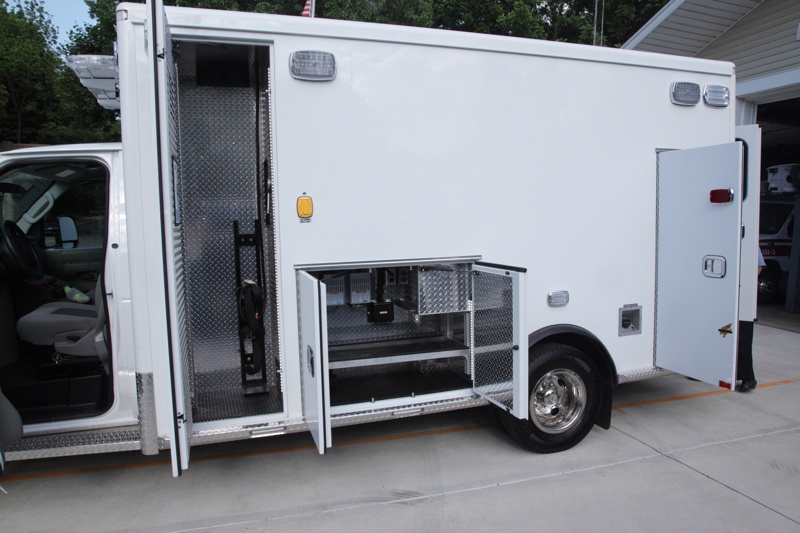 2014_ambulance/images_large/2014-05-30_AEV_4.jpg
