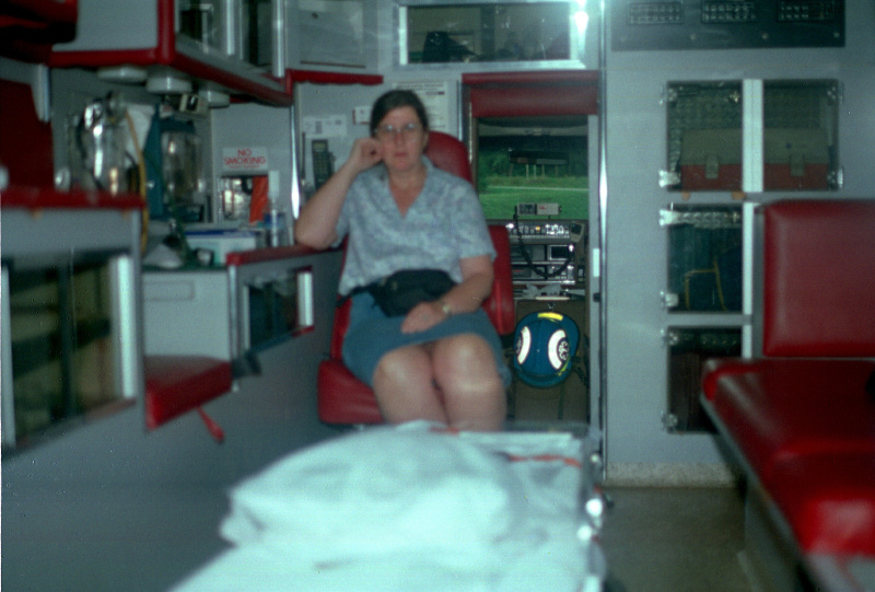 historic_photos/images_large/1995-10-9_Bonnie_in_151-2.jpg
