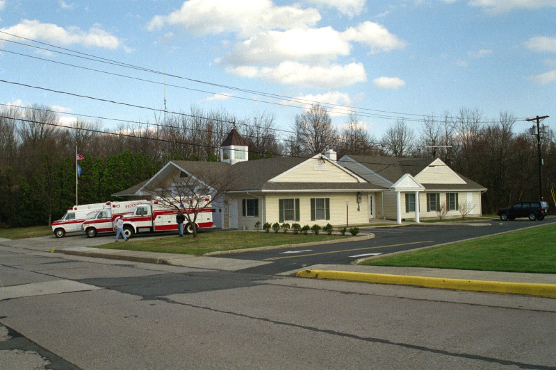 historic_photos/images_large/1997-3_151-3_151-4_151-2_15_building.jpg