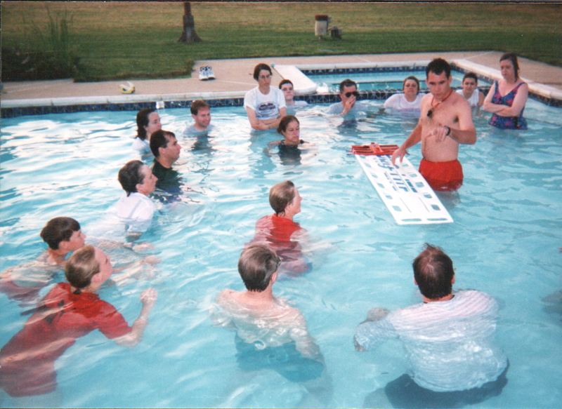historic_photos/images_large/1998-6-9_water_rescue_1.jpg