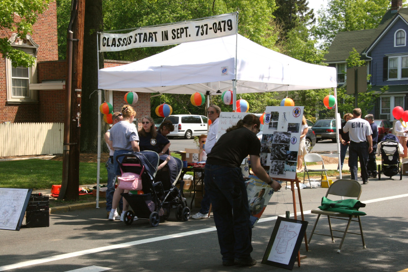 historic_photos/images_large/2005-5-14_3_Pennington_day.jpg