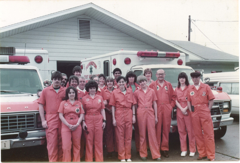 Click on image to return to catalog historic_photos/images_large/circa_1984_uniforms_ambulances.jpg